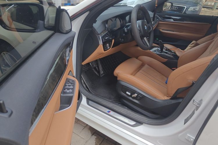 Used BMW 6 Series GT 2018 630i M Sport Package Driver Seat