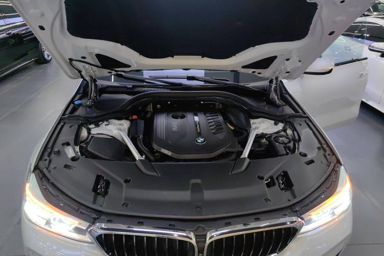 Used BMW 6 Series GT 2018 640i xDrive M Sport Package Engine Bay