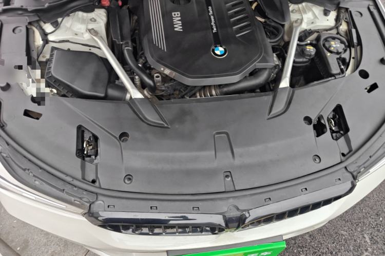 Used BMW 6 Series GT 2018 640i xDrive M Sport Package Engine Bay