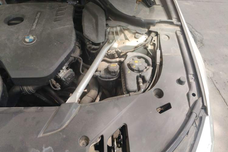 Used BMW 6 Series GT 2018 630i M Sport Package Engine Bay Left