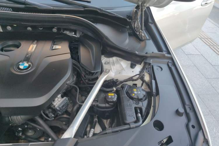 Used BMW 6 Series GT 2018 630i M Sport Package Engine Bay Left