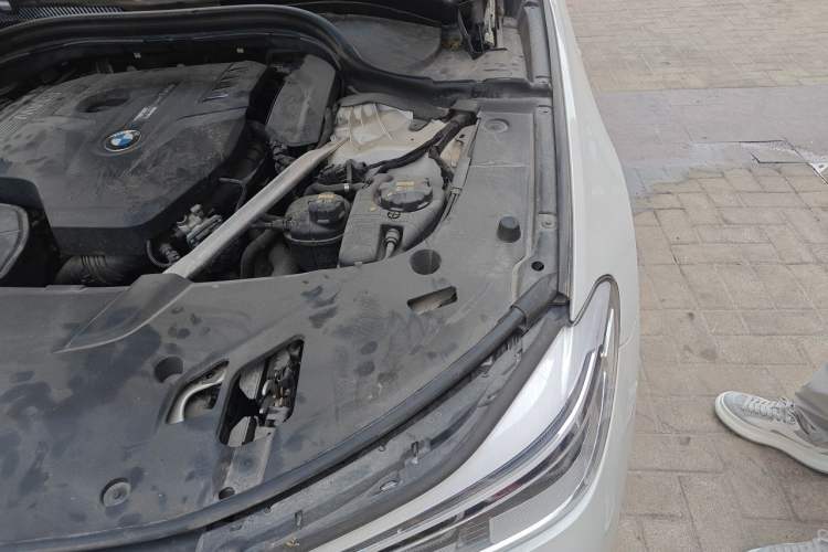 Used BMW 6 Series GT 2018 630i M Sport Package Engine Bay Left