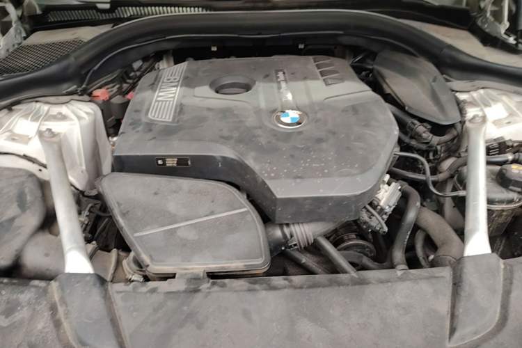 Used BMW 6 Series GT 2018 630i M Sport Package Engine Bay