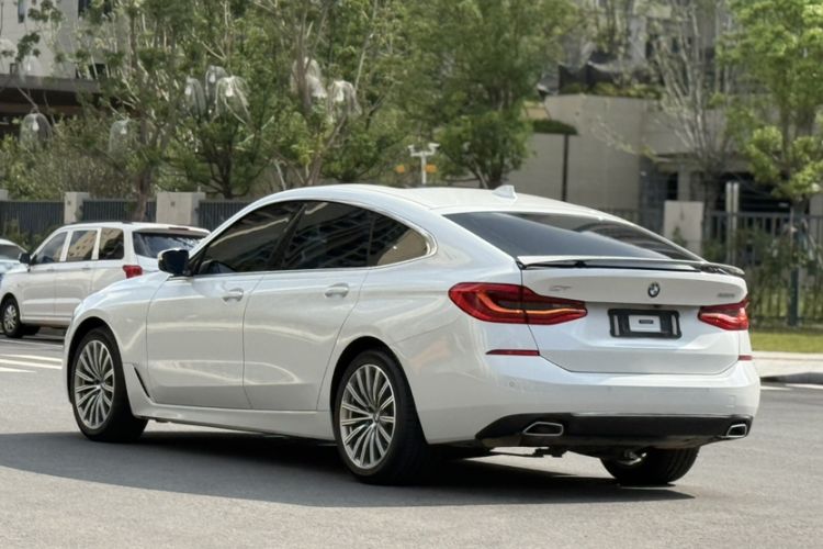 Used BMW 6 Series GT 2018 630i Luxury Design Package Exterior 2