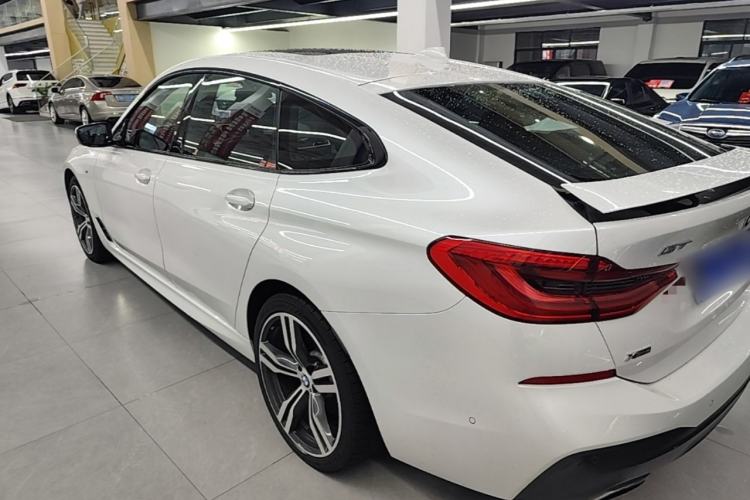 Used BMW 6 Series GT 2018 640i xDrive M Sport Package Exterior 2