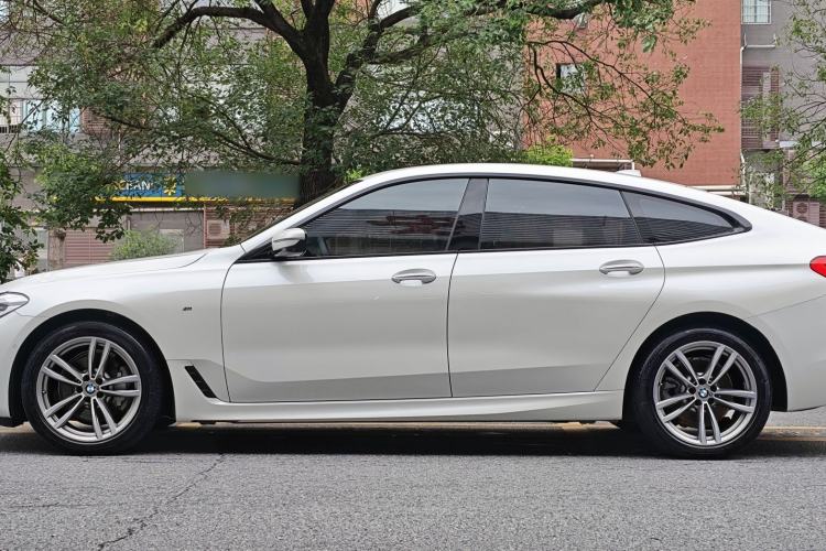 Used BMW 6 Series GT 2018 630i M Sport Package Exterior 2