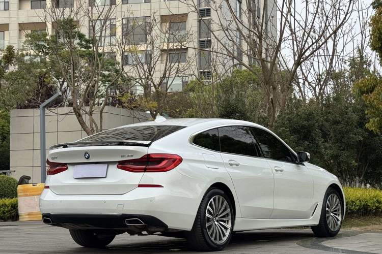 Used BMW 6 Series GT 2018 630i Luxury Design Package Exterior 3