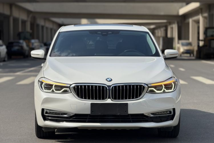 Used BMW 6 Series GT 2018 630i Luxury Design Package Exterior 5