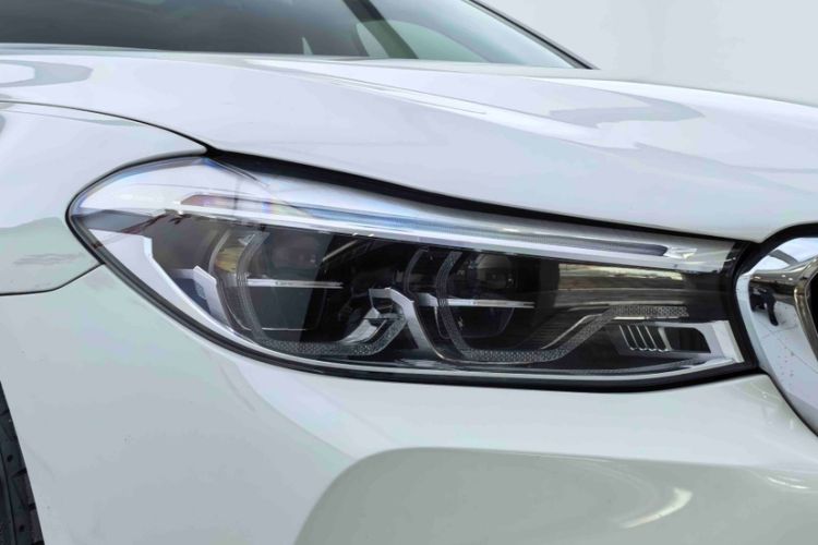Used BMW 6 Series GT 2018 630i Luxury Design Package Exterior 8