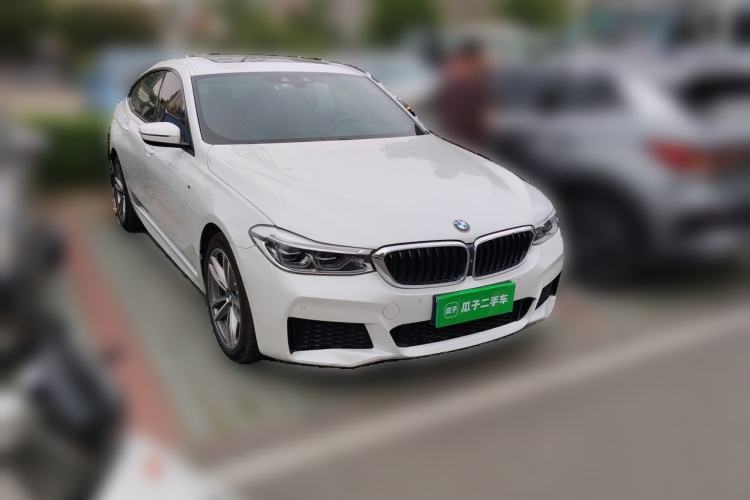 Used BMW 6 Series GT 2018 630i M Sport Package Front Right 45 Deg