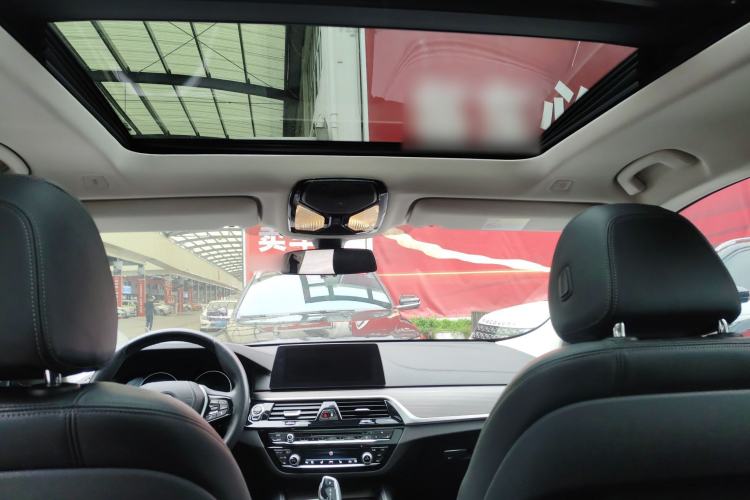 Used BMW 6 Series GT 2018 630i Luxury Design Package Headliner