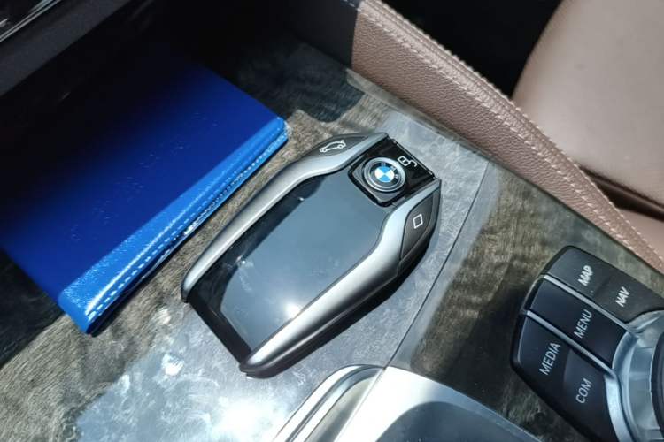 Used BMW 6 Series GT 2018 640i xDrive M Sport Package Interior 1