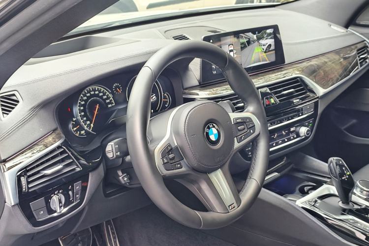 Used BMW 6 Series GT 2018 630i M Sport Package Interior 1