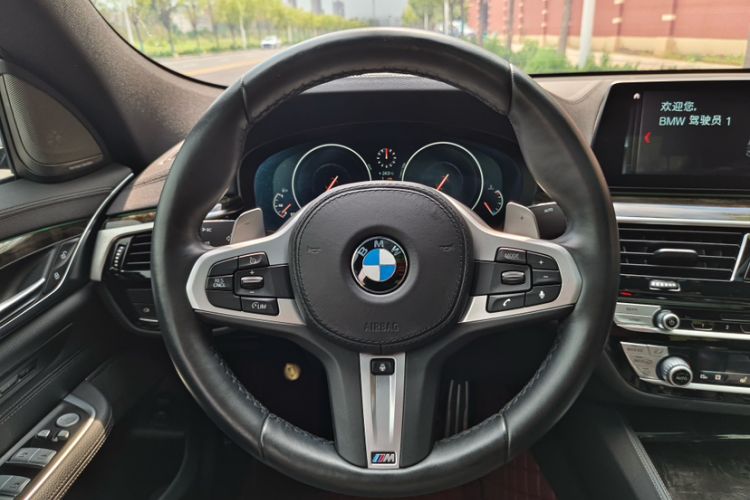 Used BMW 6 Series GT 2018 630i M Sport Package Interior 2