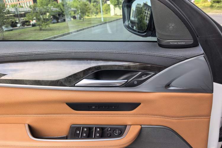 Used BMW 6 Series GT 2018 630i M Sport Package Interior 2