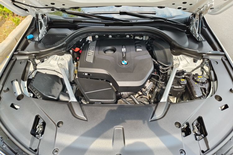 Used BMW 6 Series GT 2018 630i M Sport Package Interior 7
