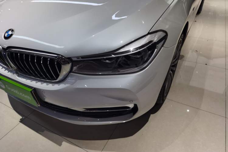 Used BMW 6 Series GT 2018 630i Luxury Design Package Left Front Headlight