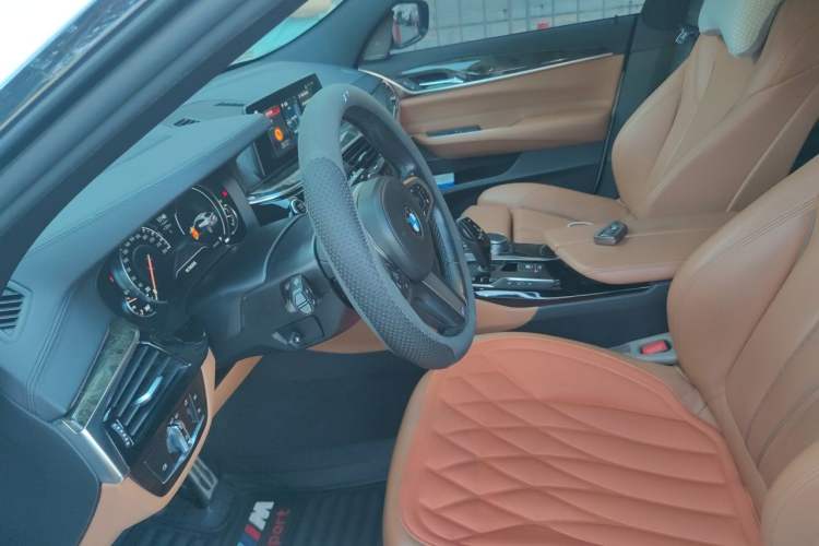 Used BMW 6 Series GT 2018 630i M Sport Package Left Front Seat