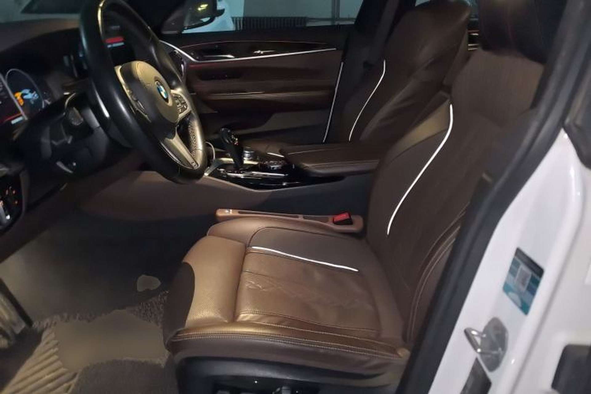 Used BMW 6 Series GT 2018 640i xDrive M Sport Package Left Front Seat