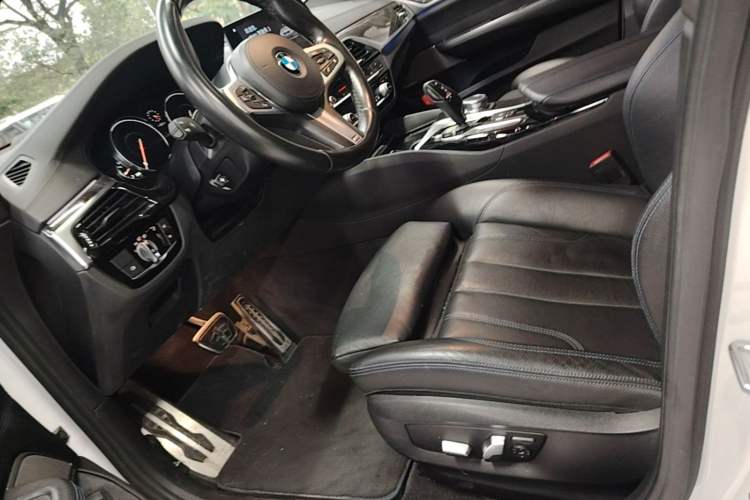 Used BMW 6 Series GT 2018 630i M Sport Package Left Front Seat