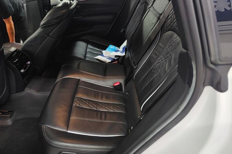 Used BMW 6 Series GT 2018 640i xDrive M Sport Package Left Rear Seat