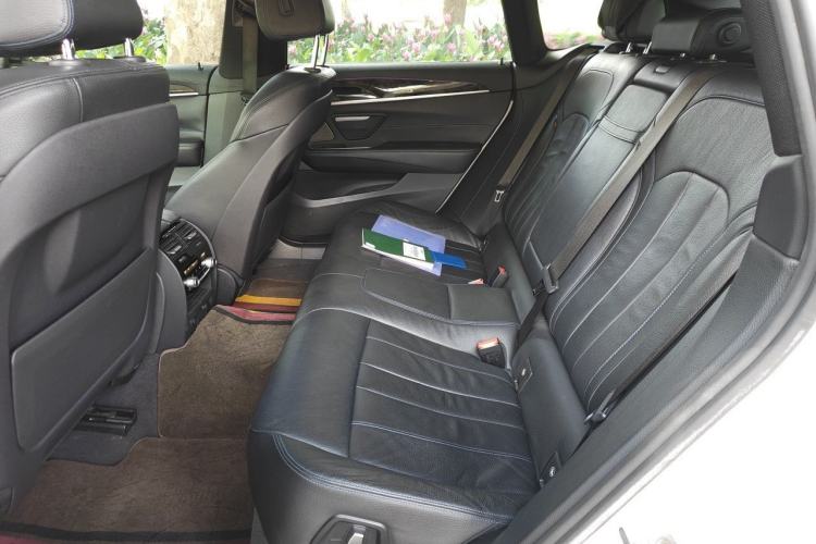 Used BMW 6 Series GT 2018 630i Luxury Design Package Left Rear Seat