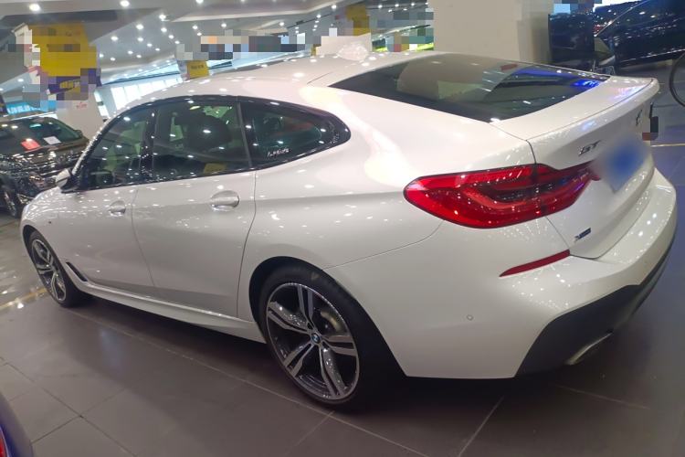 Used BMW 6 Series GT 2018 640i xDrive M Sport Package Left Side