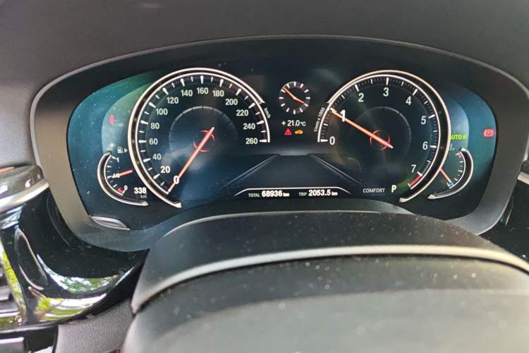 Used BMW 6 Series GT 2018 630i M Sport Package Odometer Close Up