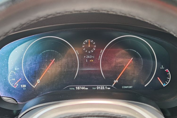 Used BMW 6 Series GT 2018 630i M Sport Package Odometer Close Up
