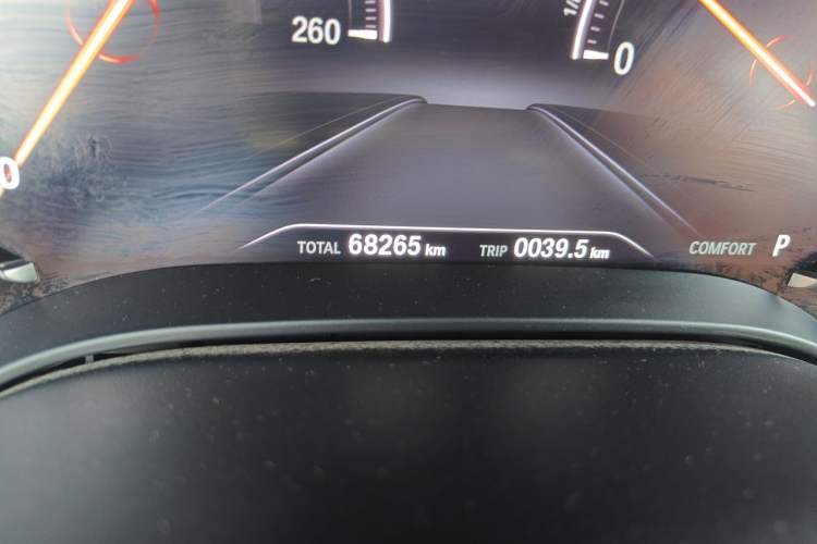 Used BMW 6 Series GT 2018 630i M Sport Package Odometer Close Up