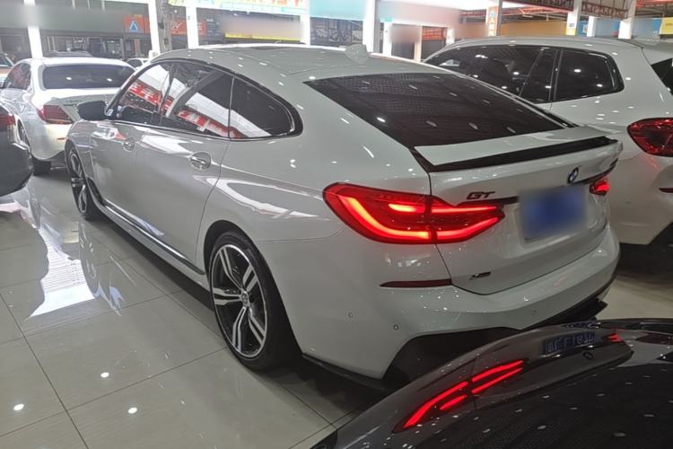 Used BMW 6 Series GT 2018 640i xDrive M Sport Package Rear Left 45 Deg