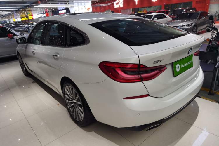 Used BMW 6 Series GT 2018 630i Luxury Design Package Rear Left 45 Deg