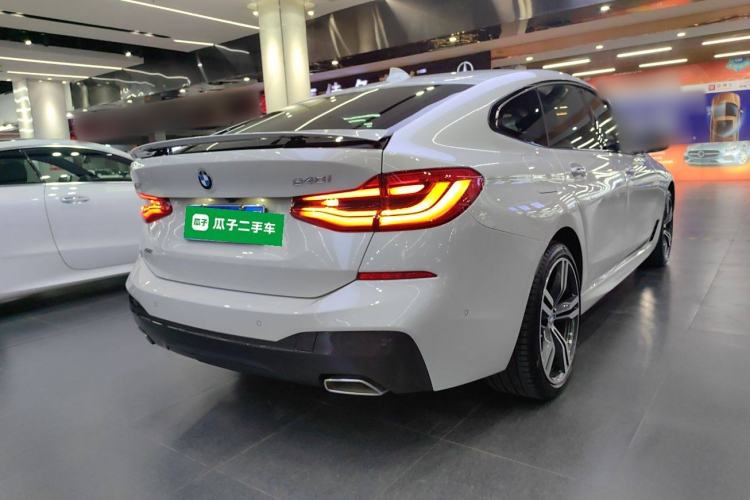 Used BMW 6 Series GT 2018 640i xDrive M Sport Package Rear Right 45 Deg