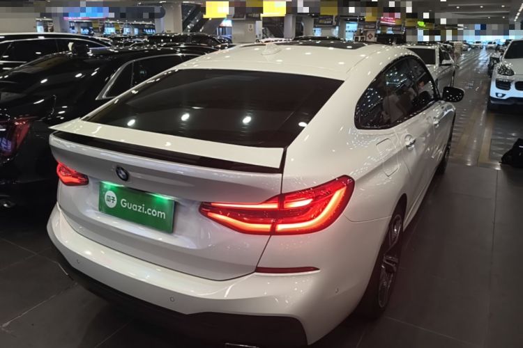 Used BMW 6 Series GT 2018 640i xDrive M Sport Package Rear Right 45 Deg