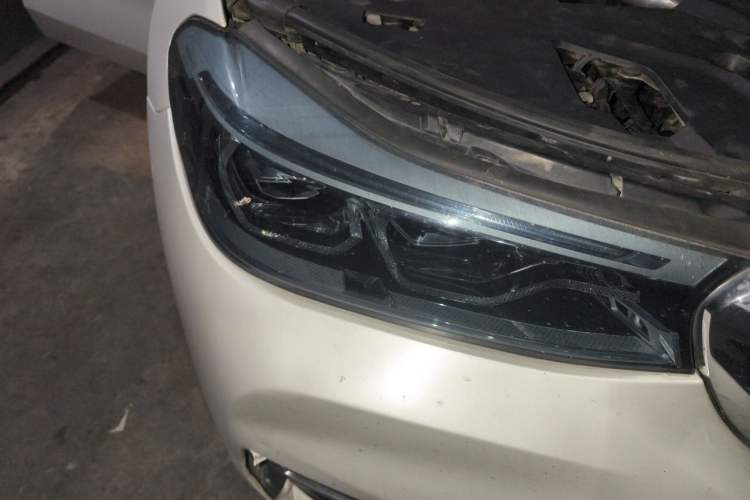 Used BMW 6 Series GT 2018 630i Luxury Design Package Right Front Headlight