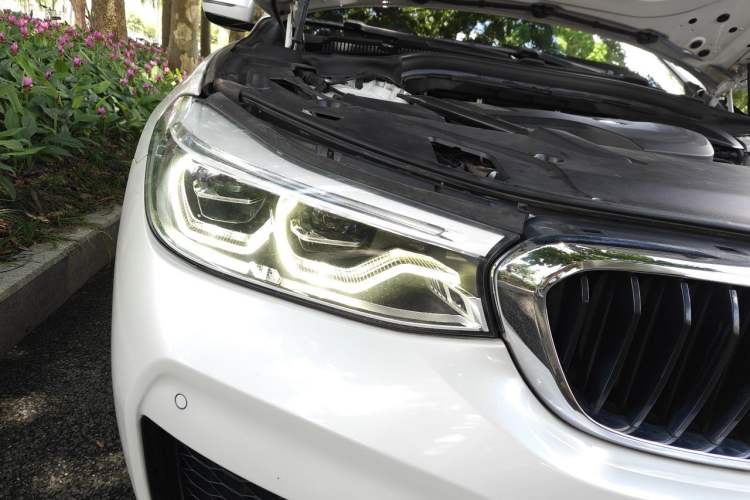Used BMW 6 Series GT 2018 630i Luxury Design Package Right Front Headlight