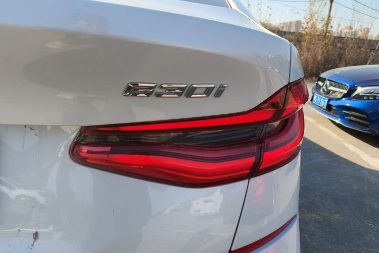 Used BMW 6 Series GT 2018 630i Luxury Design Package Right Rear Taillight