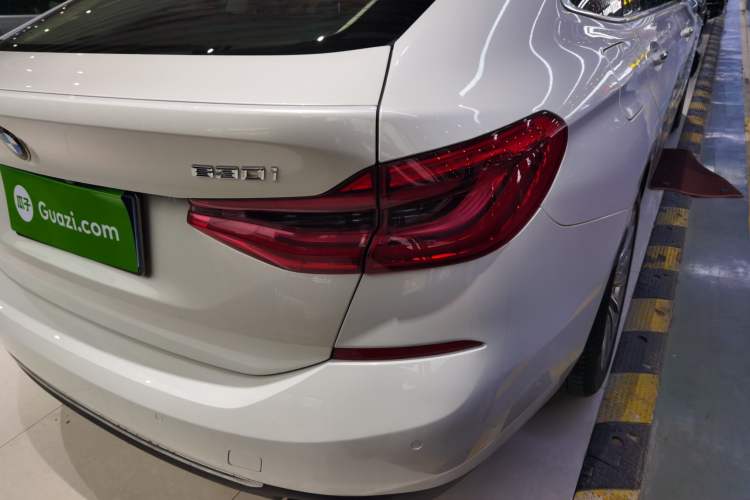 Used BMW 6 Series GT 2018 630i Luxury Design Package Right Rear Taillight