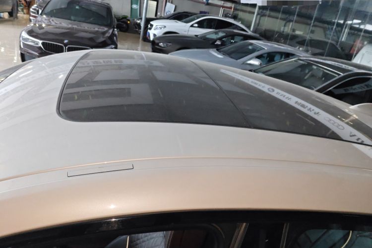 Used BMW 6 Series GT 2018 640i xDrive M Sport Package Roof