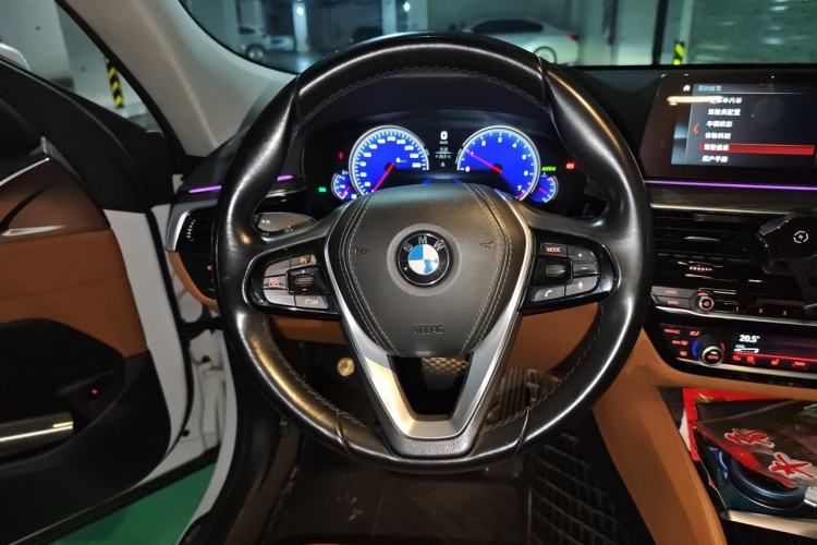 Used BMW 6 Series GT 2018 630i Luxury Design Package Steering Wheel