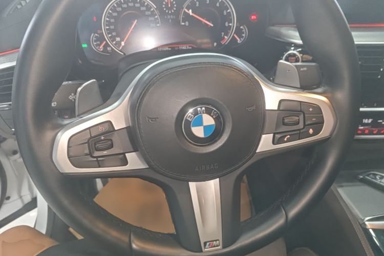Used BMW 6 Series GT 2018 640i xDrive M Sport Package Steering Wheel