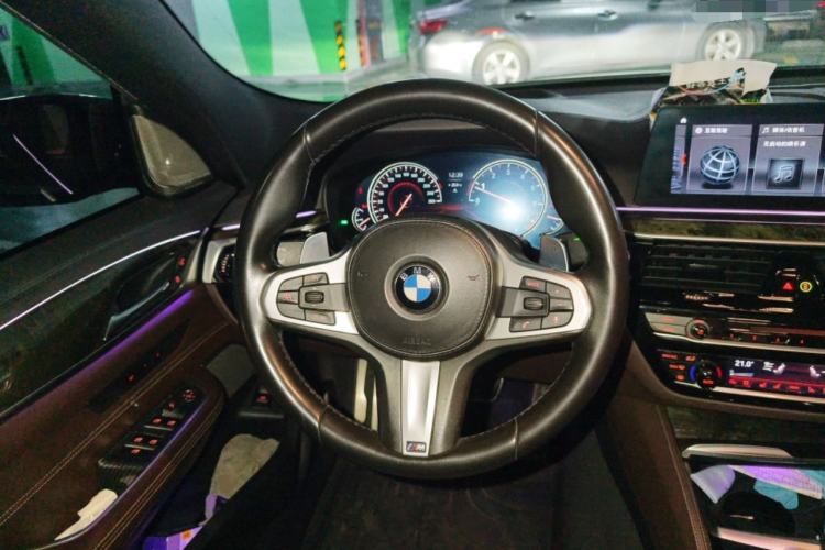 Used BMW 6 Series GT 2018 640i xDrive M Sport Package Steering Wheel