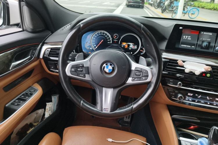 Used BMW 6 Series GT 2018 630i M Sport Package Steering Wheel