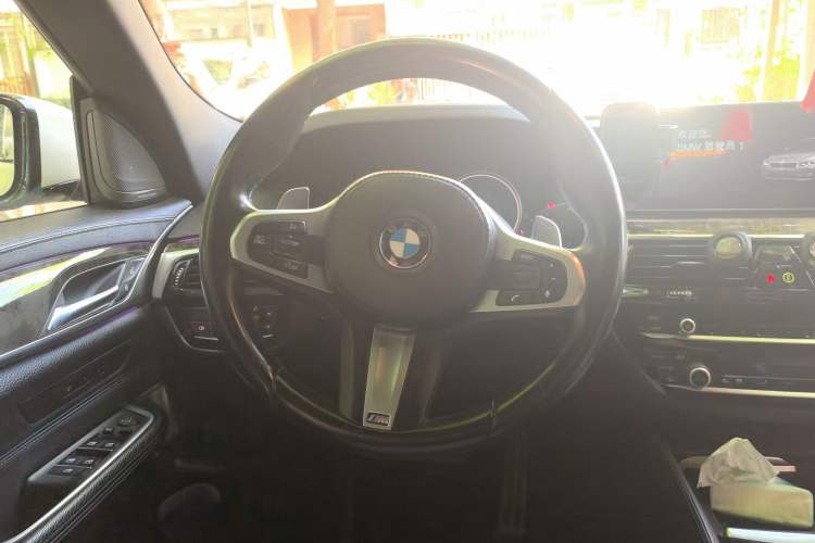 Used BMW 6 Series GT 2018 630i M Sport Package Steering Wheel