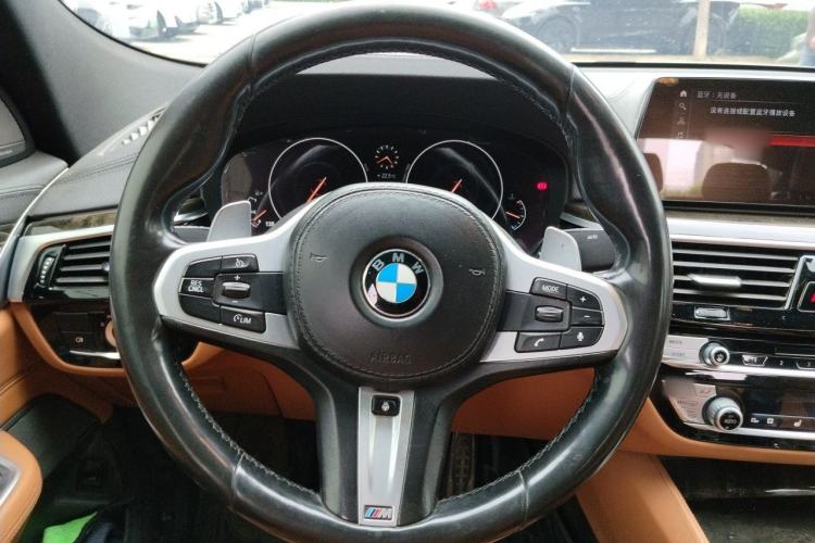 Used BMW 6 Series GT 2018 630i M Sport Package Steering Wheel