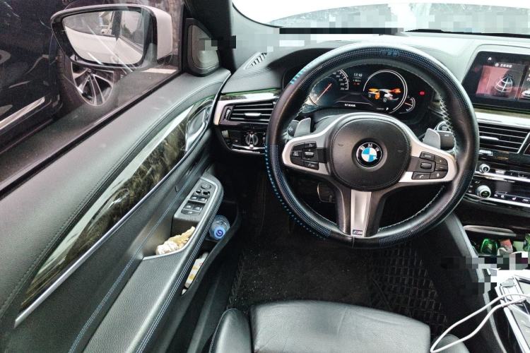 Used BMW 6 Series GT 2018 630i M Sport Package Steering Wheel