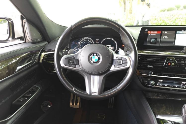 Used BMW 6 Series GT 2018 630i Luxury Design Package Steering Wheel