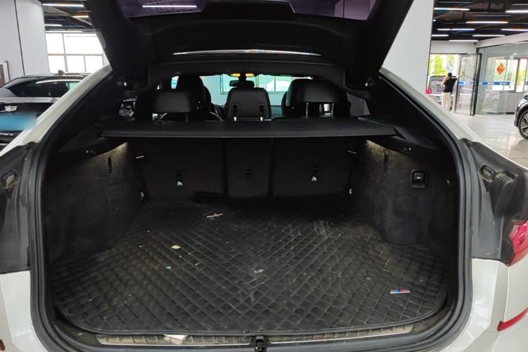 Used BMW 6 Series GT 2018 630i M Sport Package Trunk