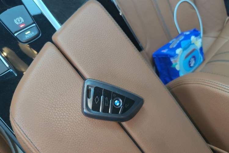Used BMW 6 Series GT 2018 630i M Sport Package Vehicle Key