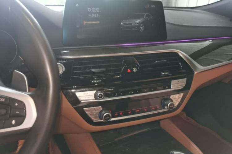 Used BMW 6 Series GT 2019 630i M Sport Package Audio And AC Panel